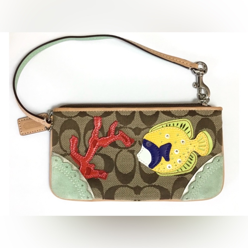 COACH Limited Edition Applique Wristlet Purse